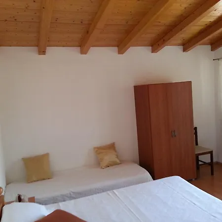 Roki Apartmán *